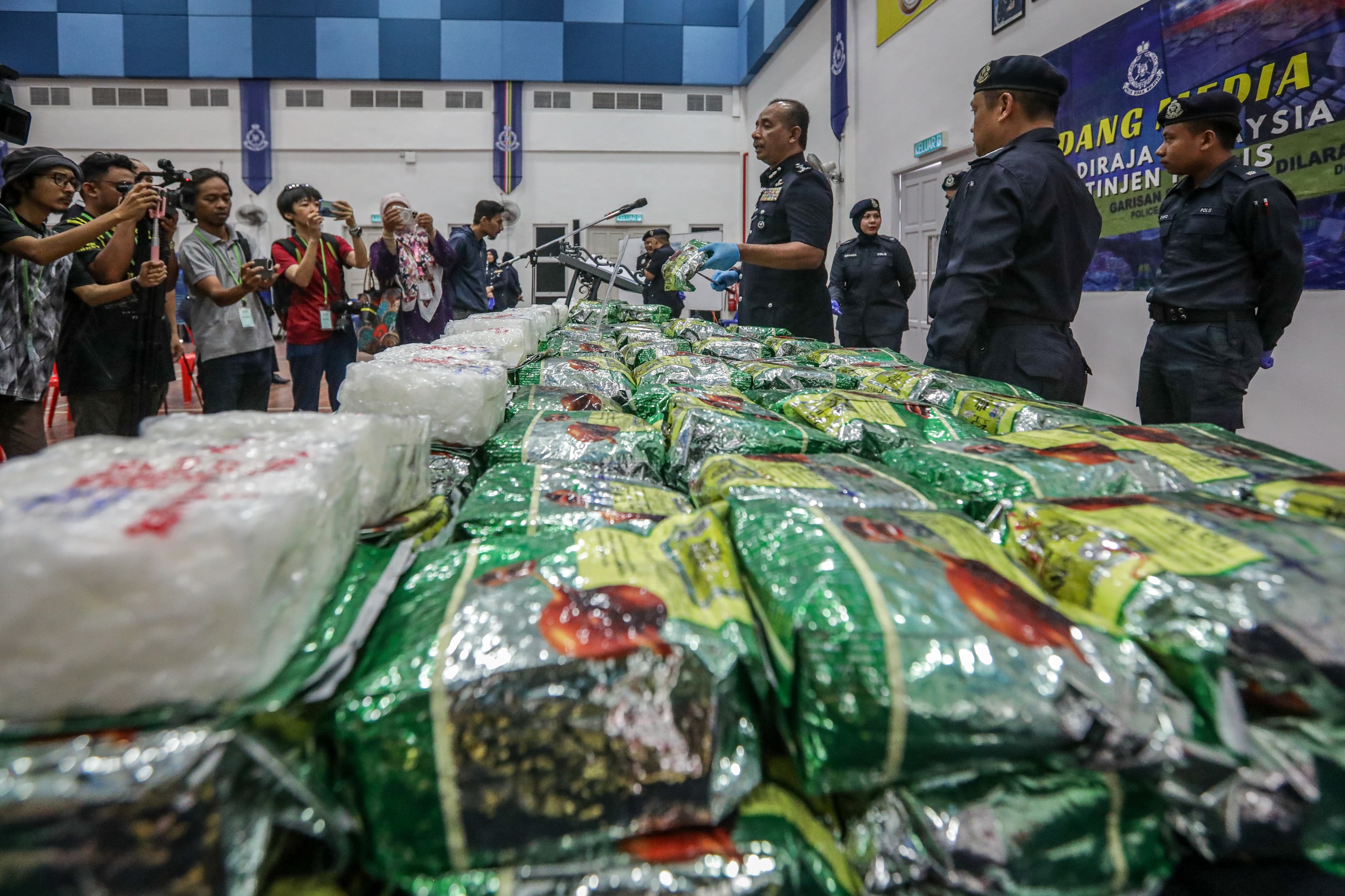 Polis rampas 365kg syabu bernilai RM13.14 juta, disyaki seludup dari Thailand