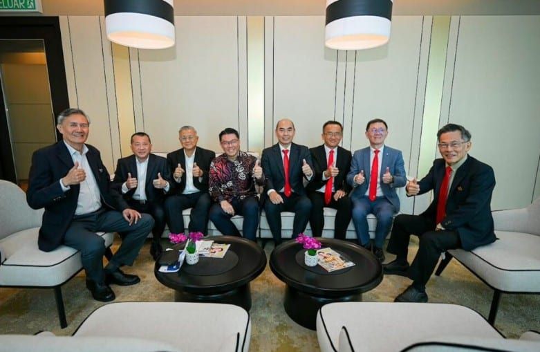 中总率团拜会房地部长倪可敏   赞赤字国债下降竞争力提升