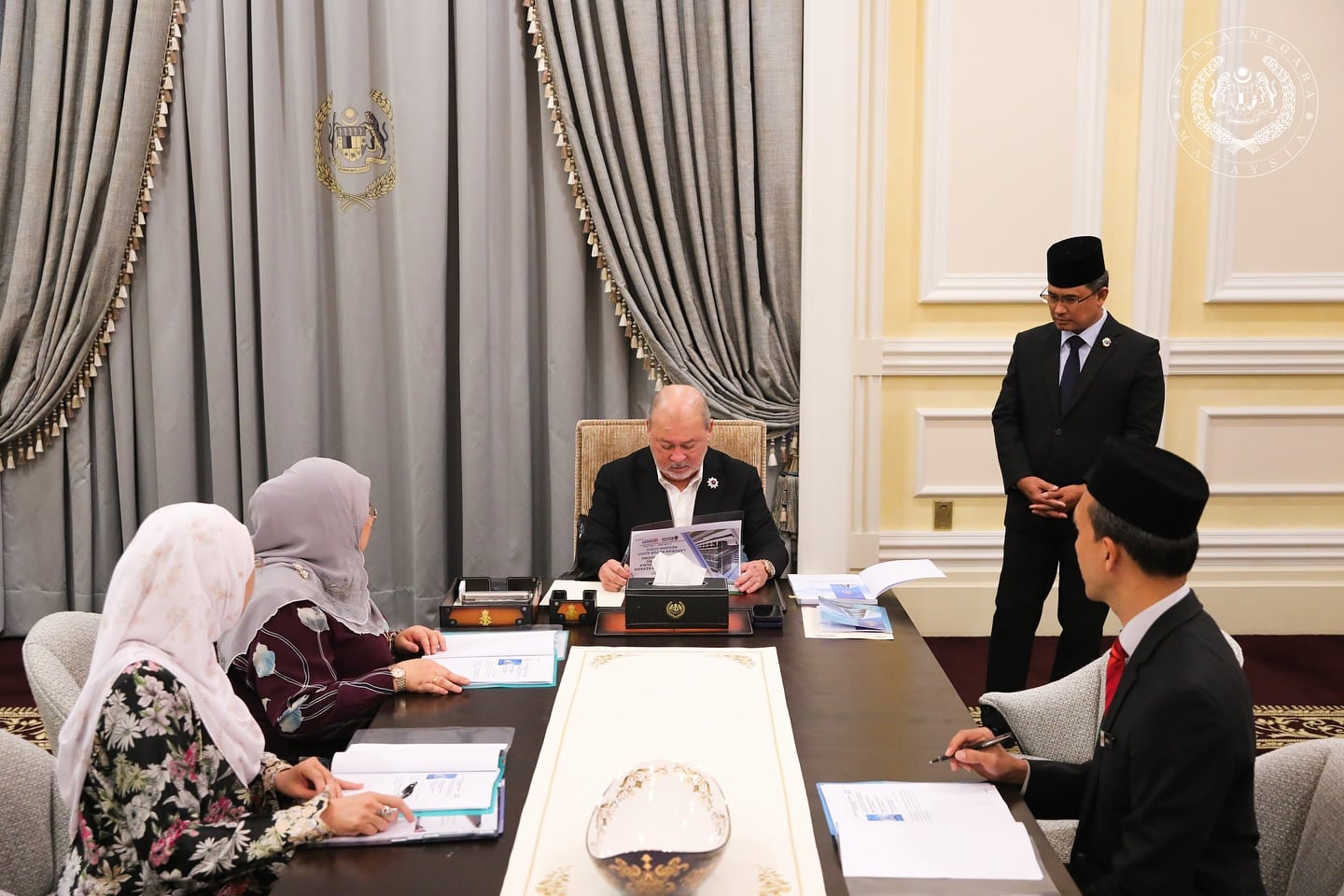 King hears briefings on legal reforms, AG’s Report