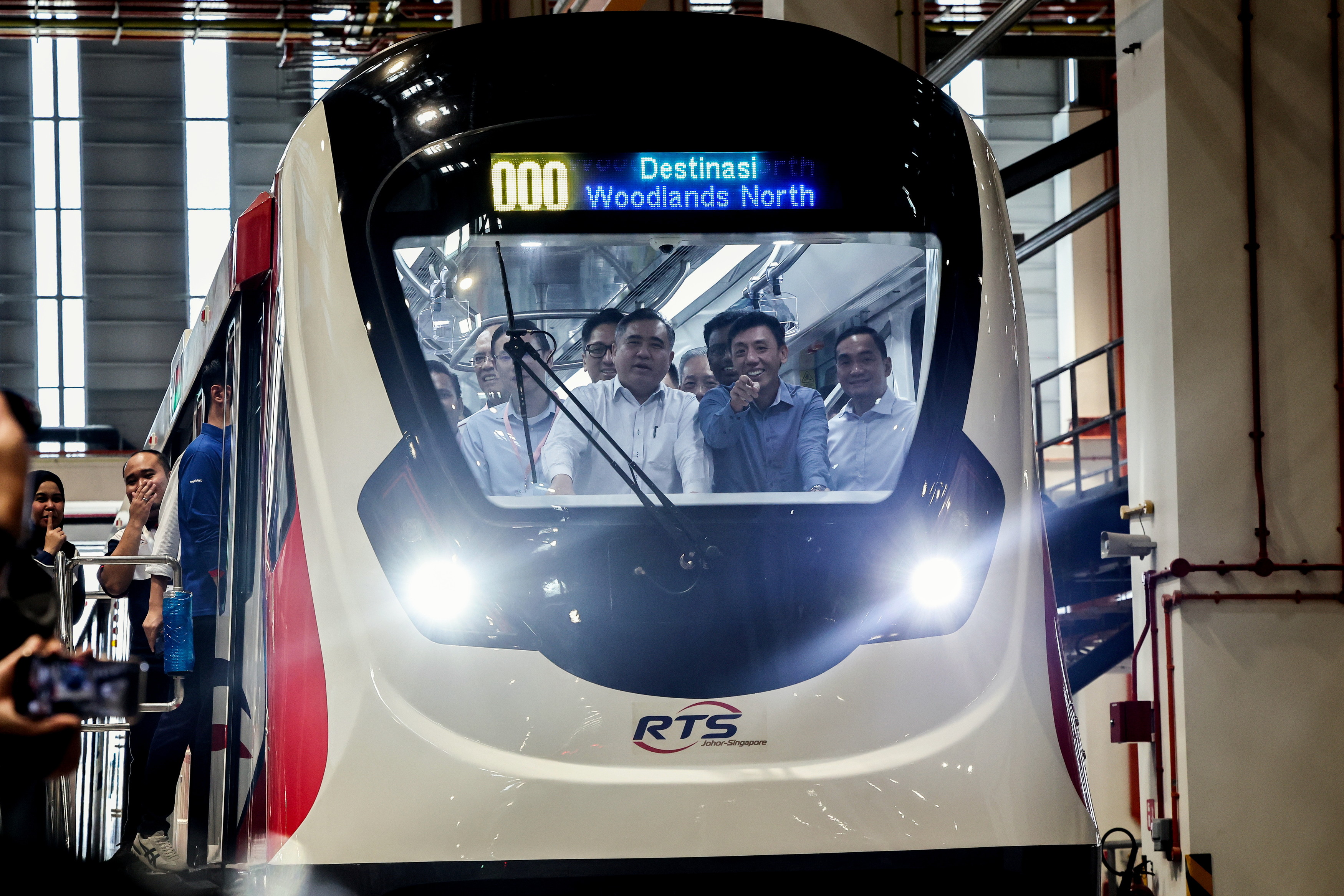 Malaysia, Singapore unveil first driverless train set for RTS Link