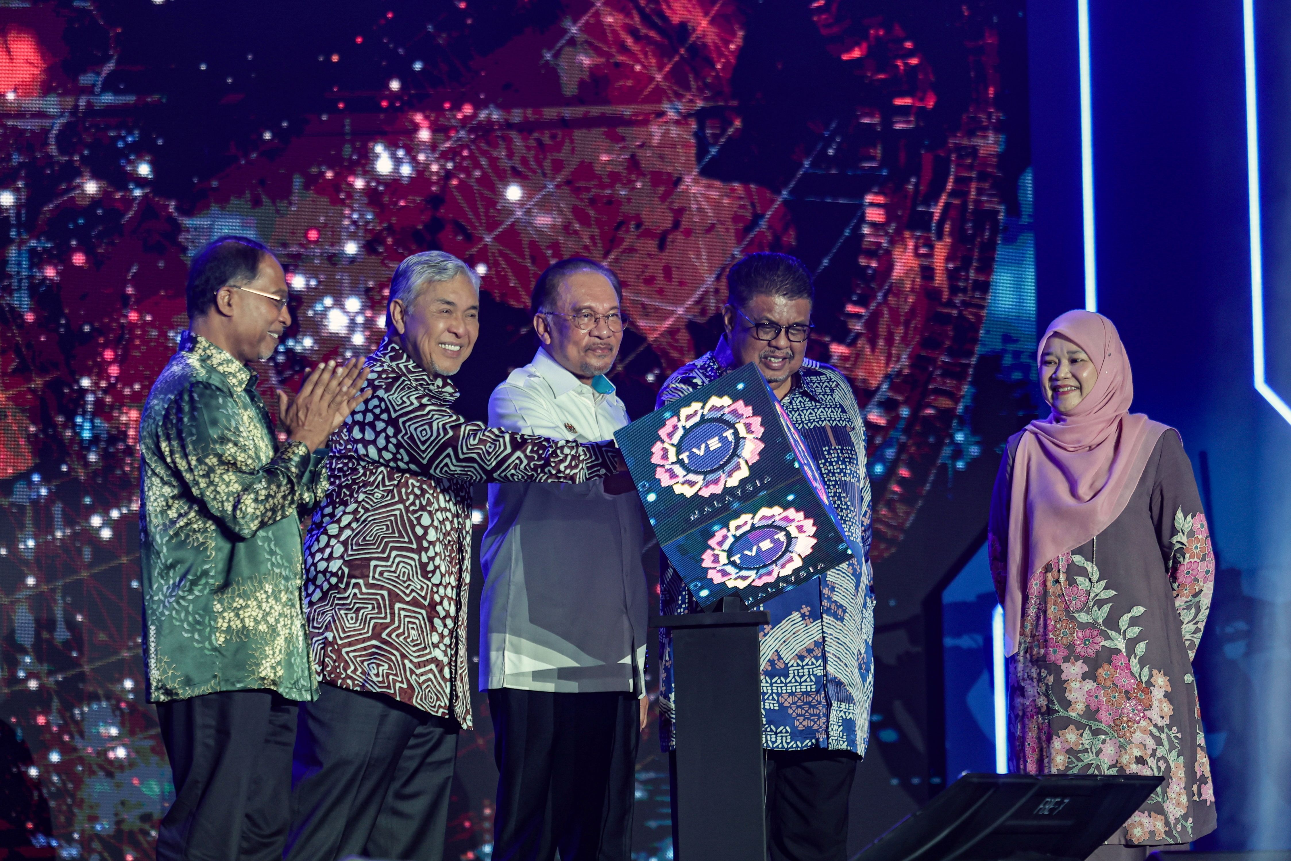 配合技职教育转型 安华：政府考虑设技职教育委员会