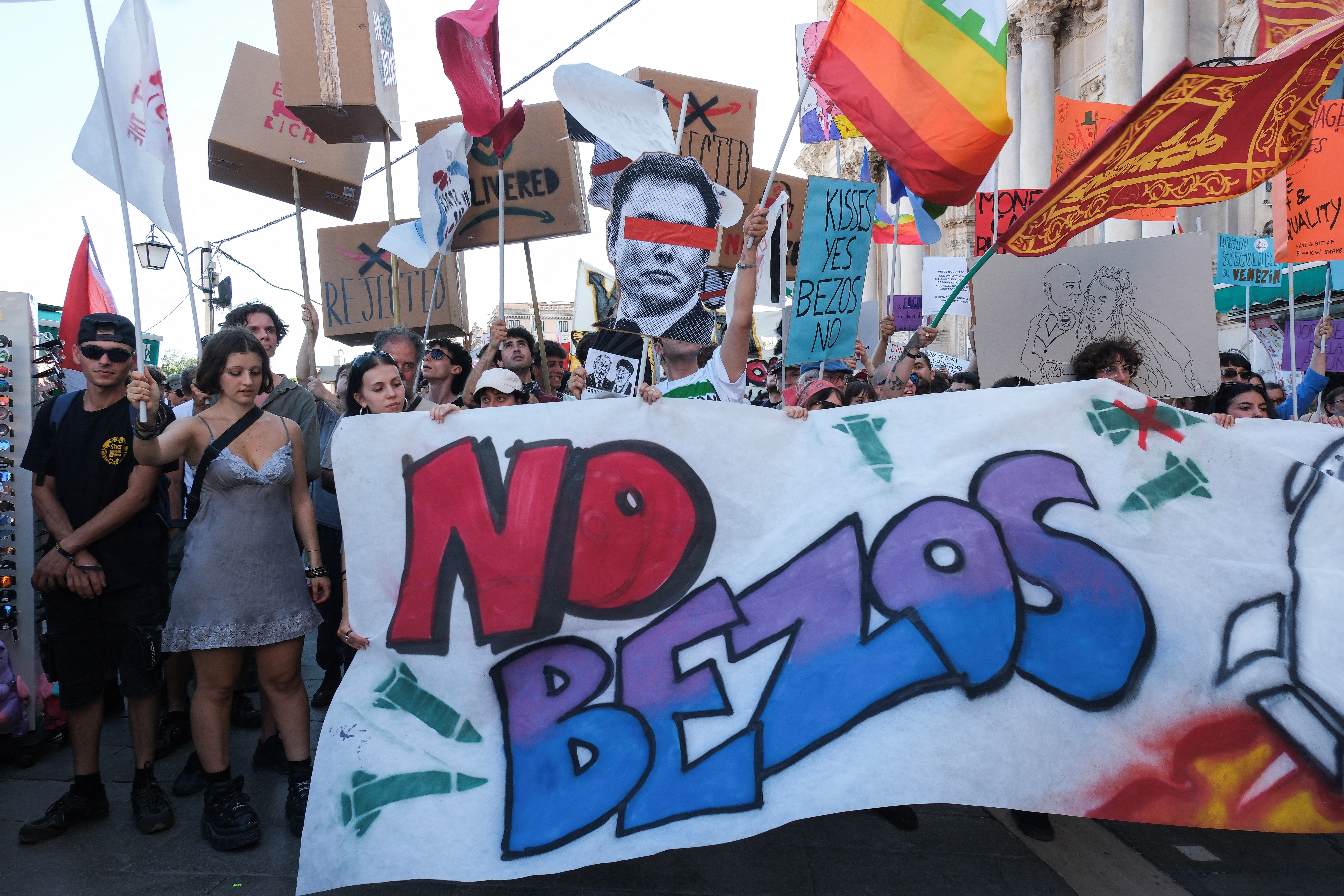 Venice protests target Bezos over mounting grievances