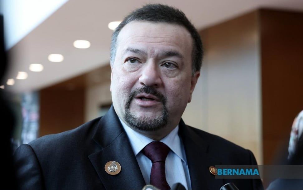 第二财长阿米尔韩沙  受委履行经济部长职