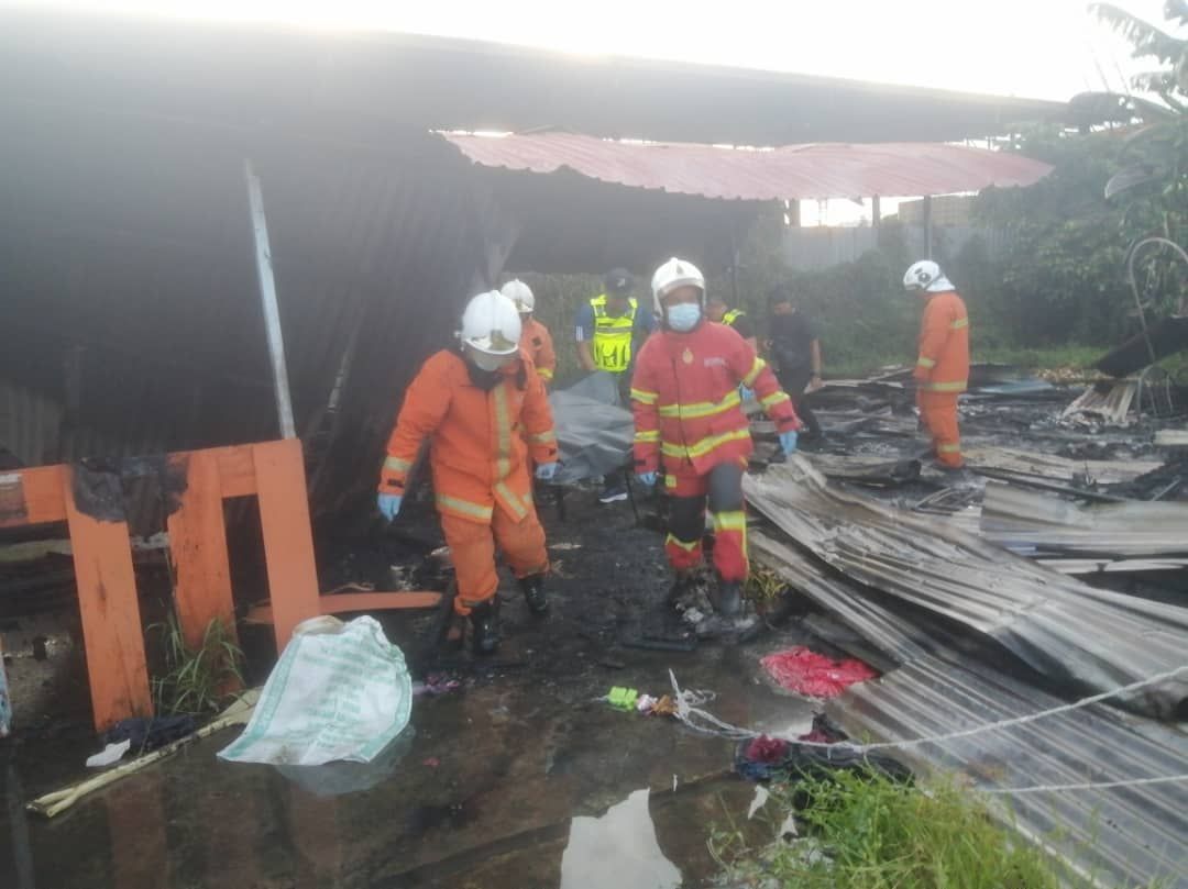 砂州老越一排屋失火  八旬老翁被烧死！