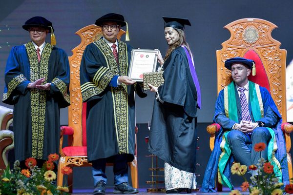 沙巴州议员涉嫌集体贪污案 阿占峇基:近期一两人被控