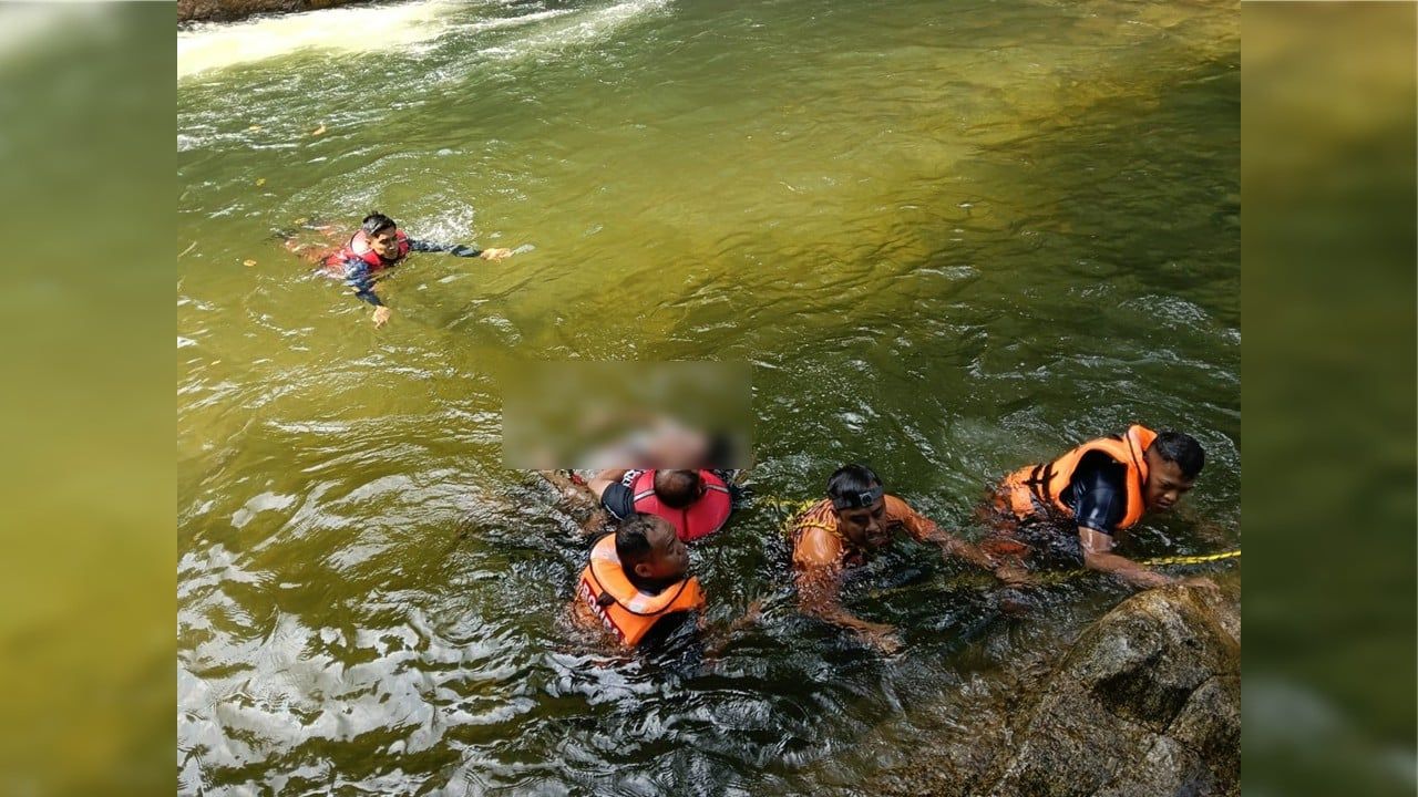 青年瀑布溺水送院抢救