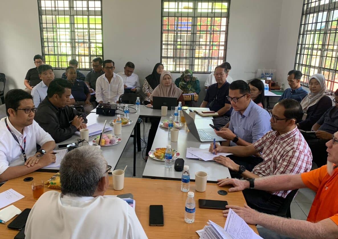 根登数据中心工程惹民怨　士拉央市会加强监督防滋扰