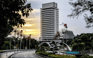Immigration loopholes, special vehicle plates the focus in Parliament today
