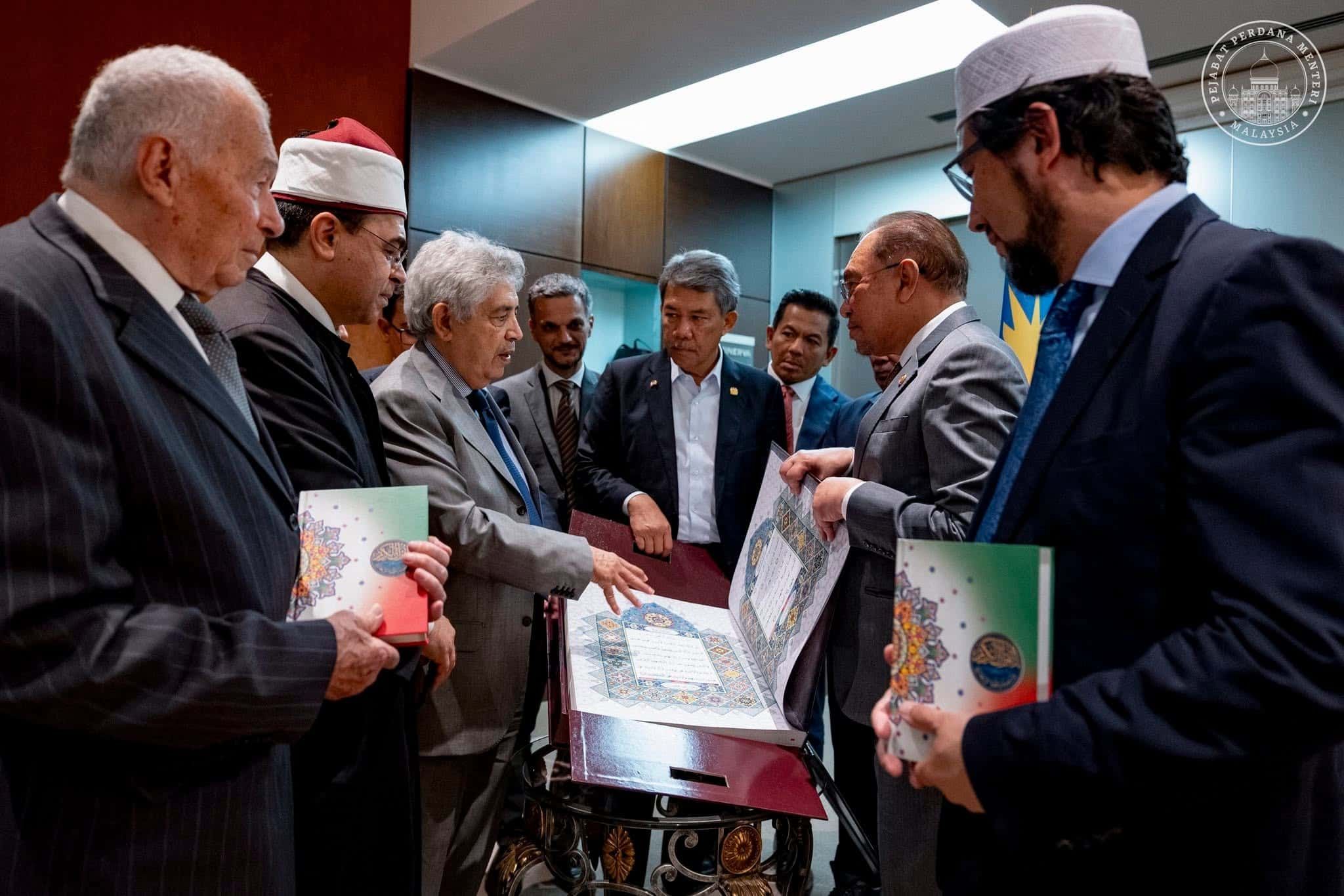 安华晤意大利穆斯林群体  冀携手应对伊斯兰恐惧症