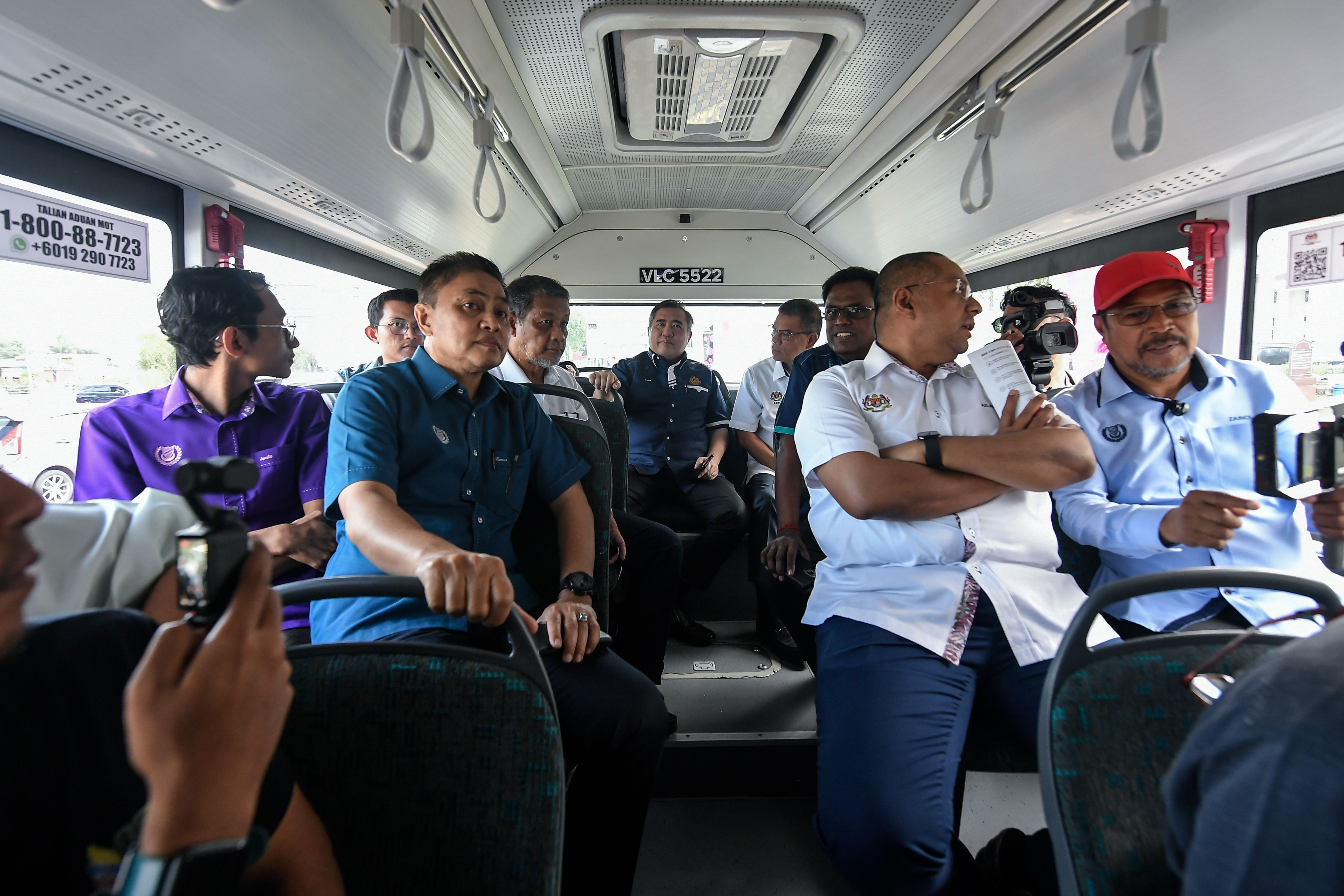 Maxim与InDrive违规营运 　陆兆福：3个月不改善或吊销执照