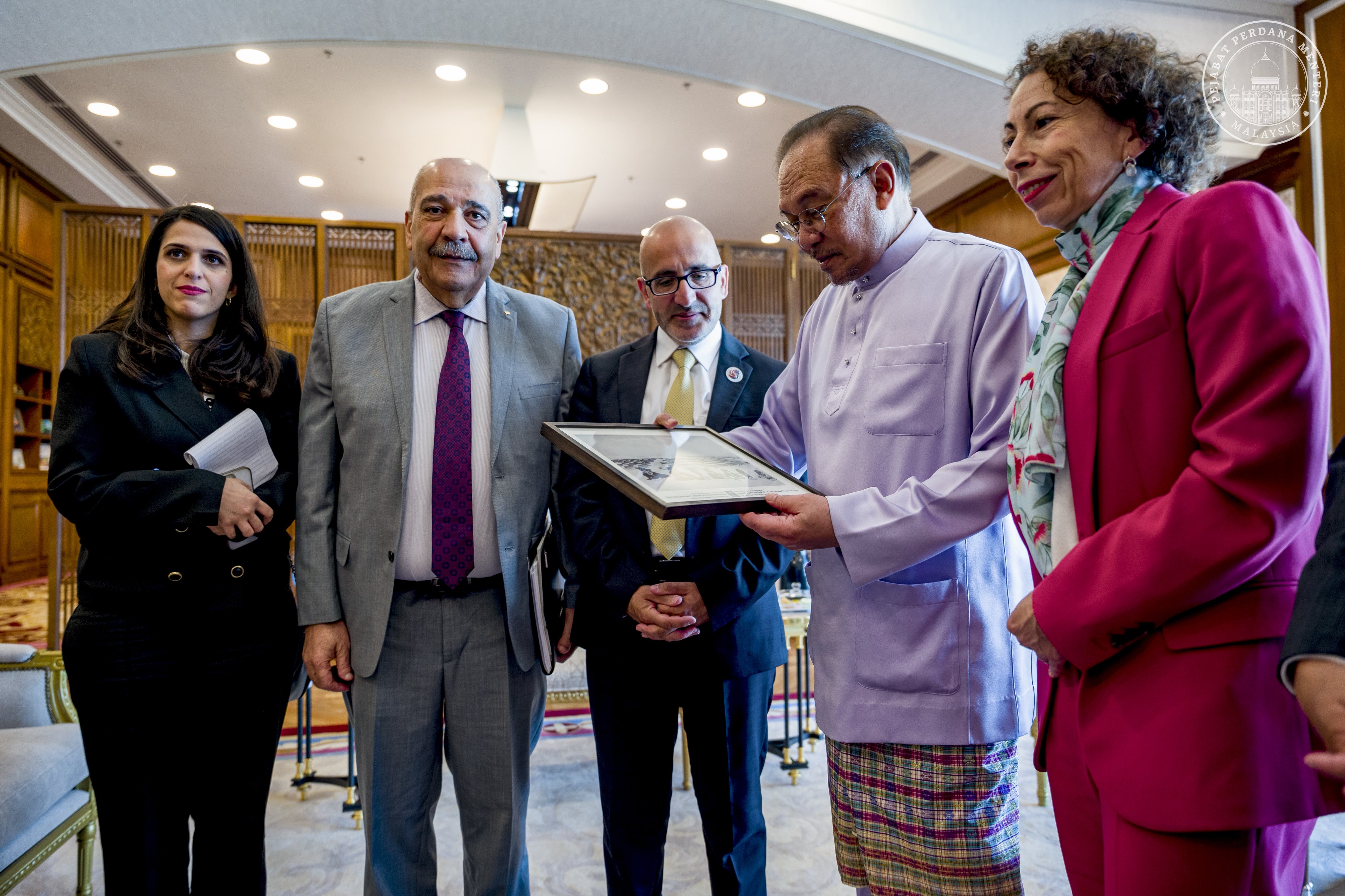 Malaysia boosts role in Palestine recovery, rebuilding — Anwar