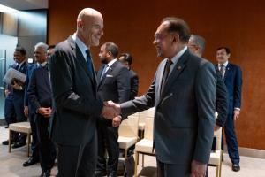 Anwar meets Italy’s industry giants
