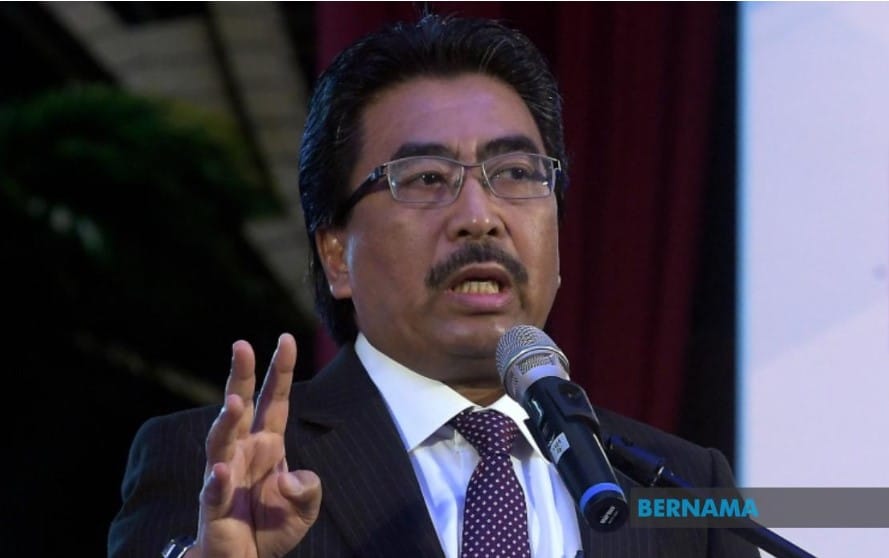 Johari jalankan tugas Menteri Sumber Asli dan Kelestarian Alam