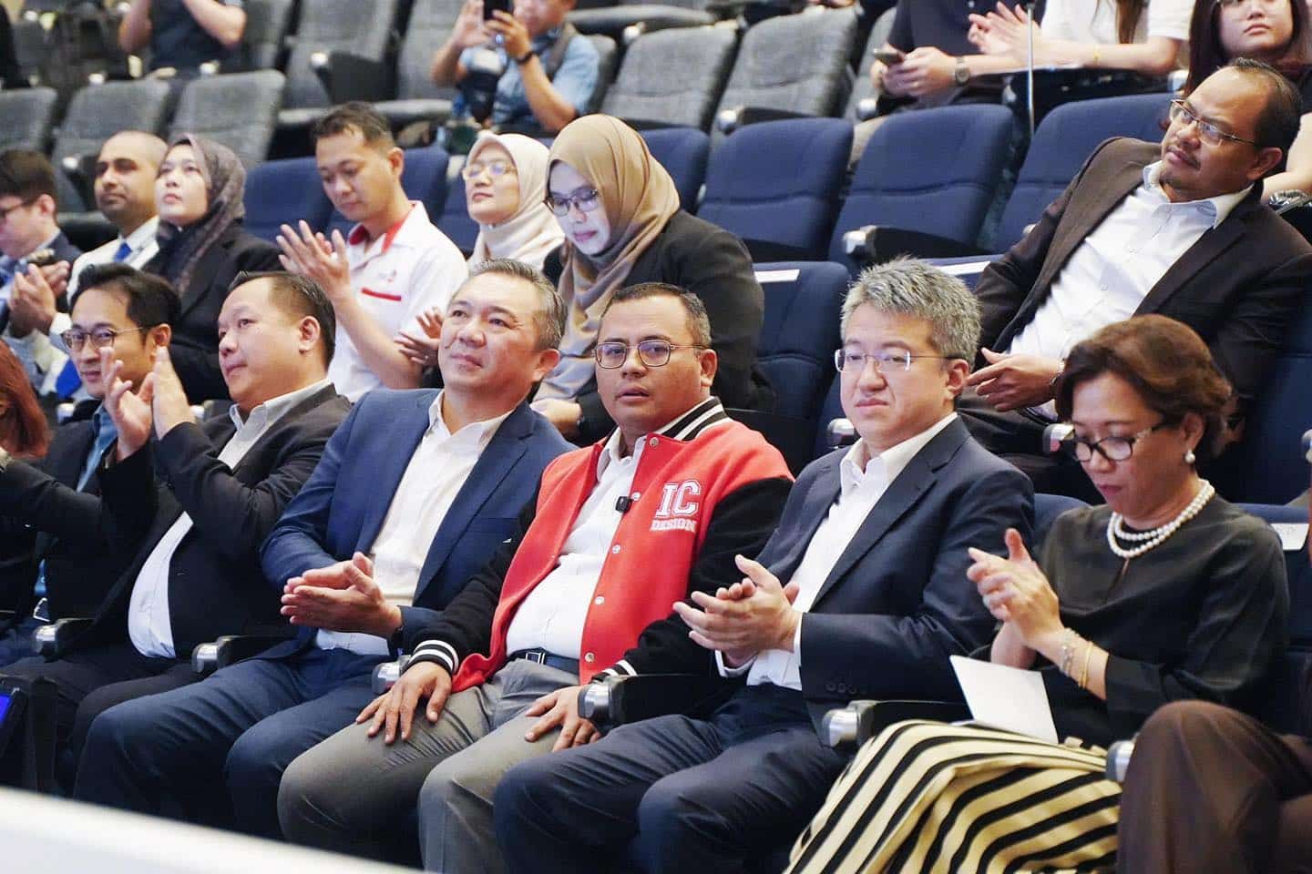 英国设计公司启动半导体培训   雪大臣：助大马培育万名工程师