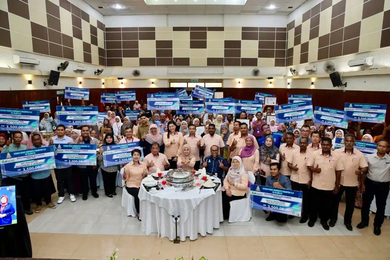 39 பெறுநர்களுக்கு  சமூக மேம்பாட்டு மானியங்களை எம். பி. எச். எஸ் ஒப்படைக்கிறது