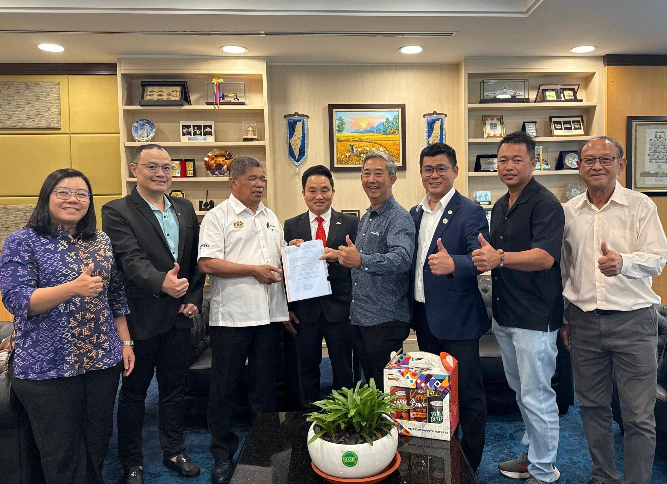 黄瑞林率渔业总会拜访农业部 冀开放部分条例加强作业