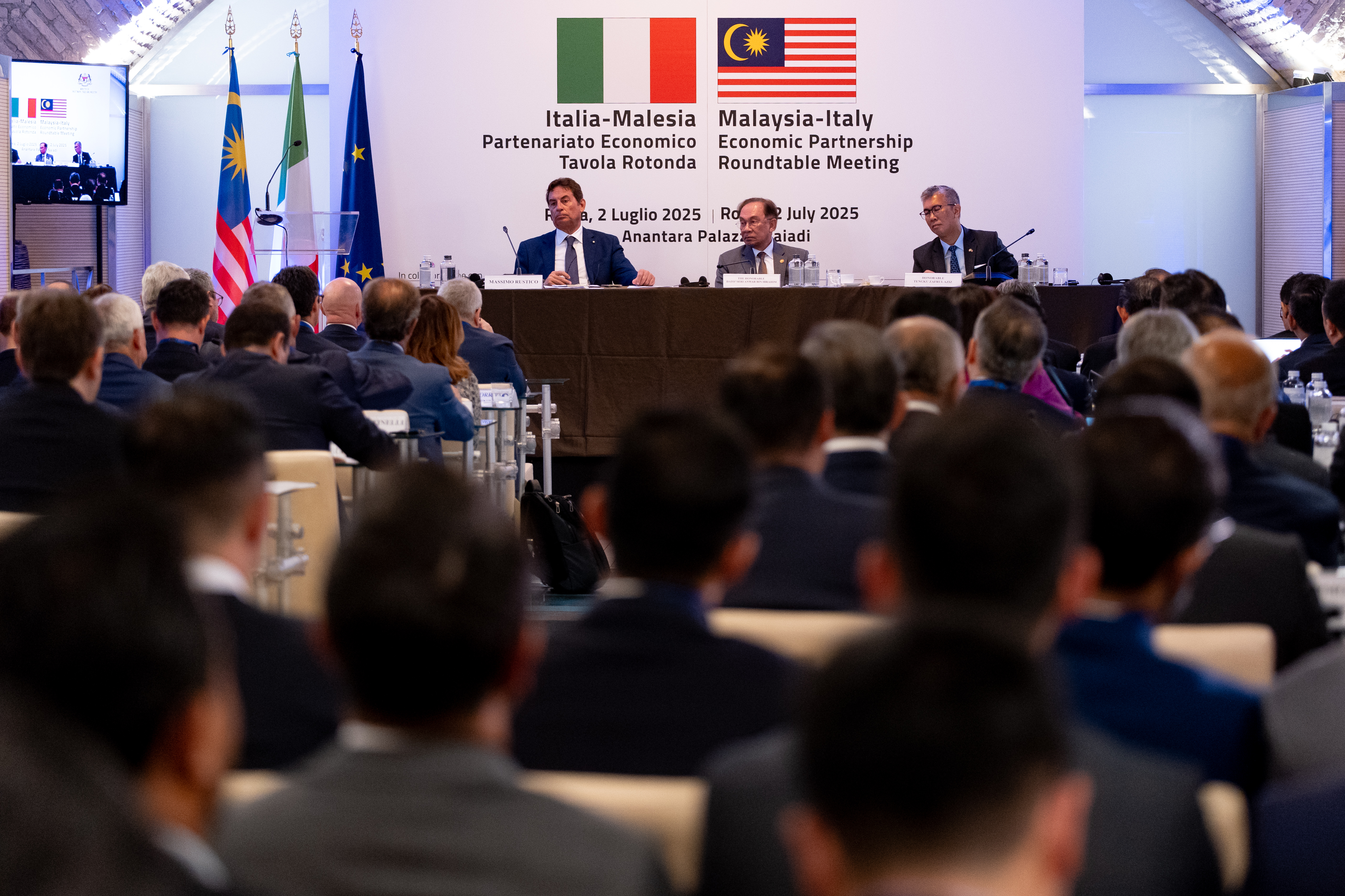 PM: Malaysia, Italy strengthen economic ties via roundtable, involving over 100 companies