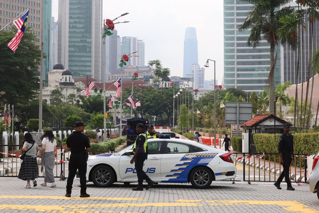 鞭人形看板使用无人机   警方接4投报查周六集会