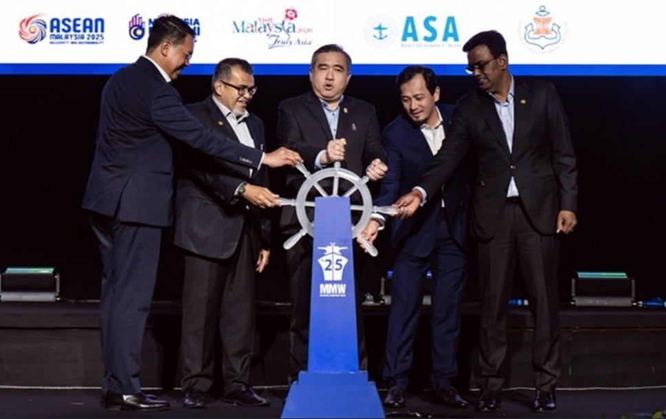 拟缩小运输服务业逆差  陆兆福：扩大油气服务出口