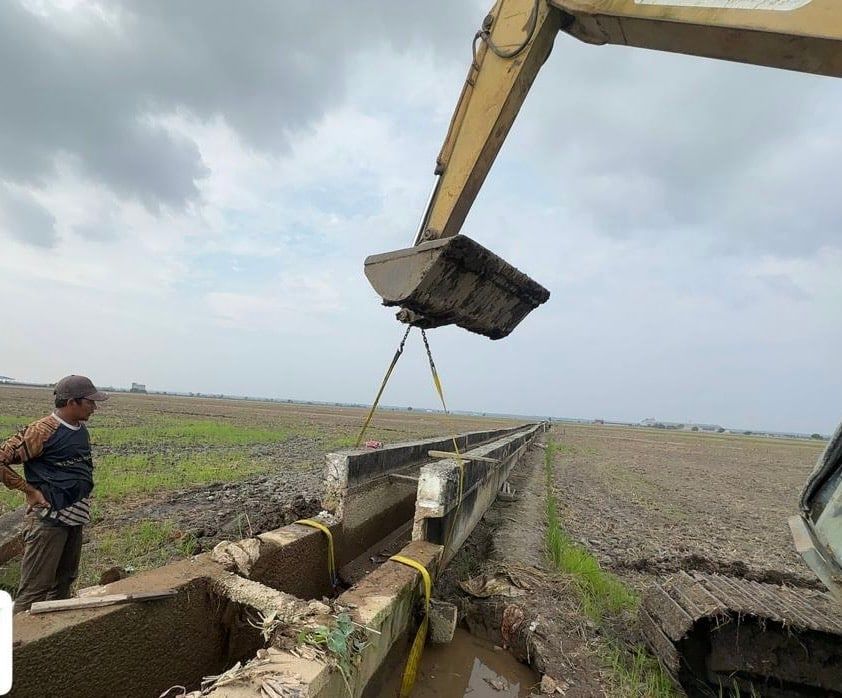 适耕庄进入休耕区 黄瑞林促水利局维修灰沟