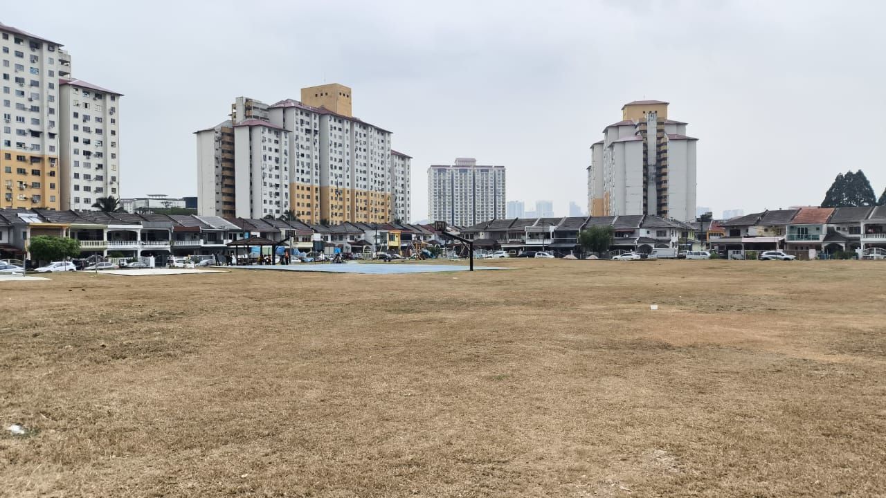 耗资50万变身昌明公园    英达柏兰岭草场全面升级