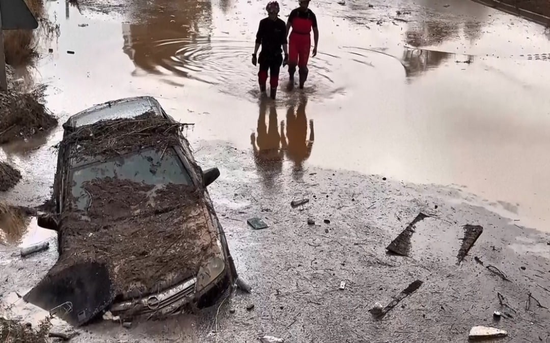 கிழக்கு ஸ்பெயினில் கடும் புயல் எச்சரிக்கை