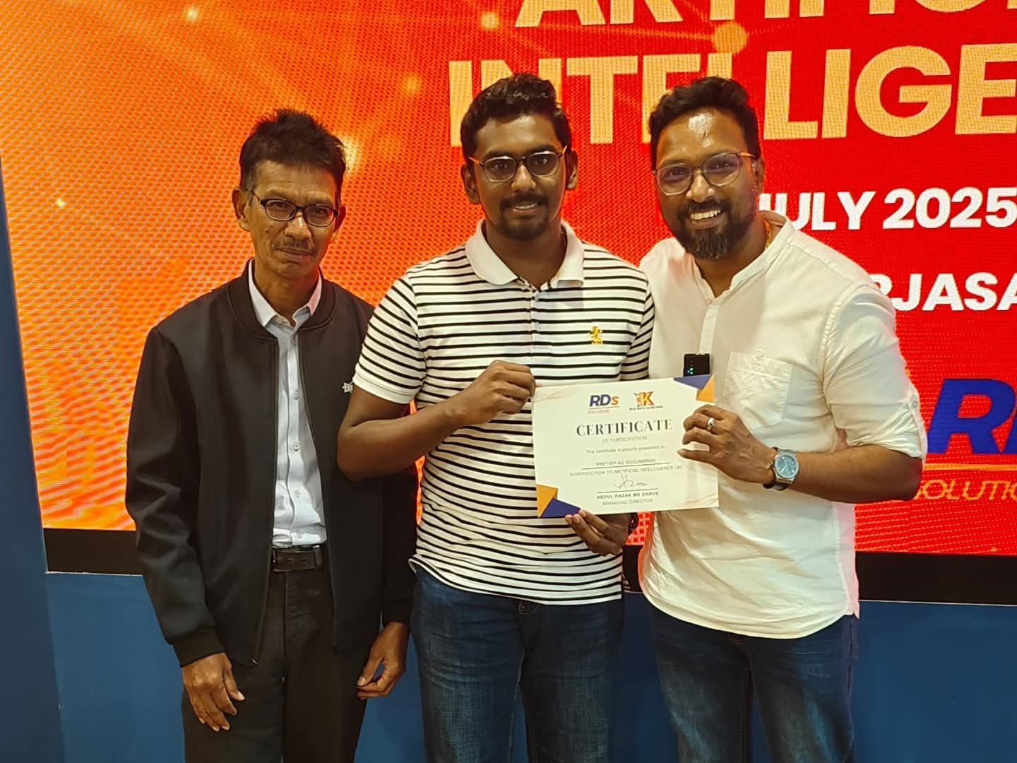 கோத்தா கெமுனிங் தொகுதி ஏற்பாட்டிலான செயற்கை நுண்ணறிவு பயிற்சியில் 30 பேர் பங்கேற்பு