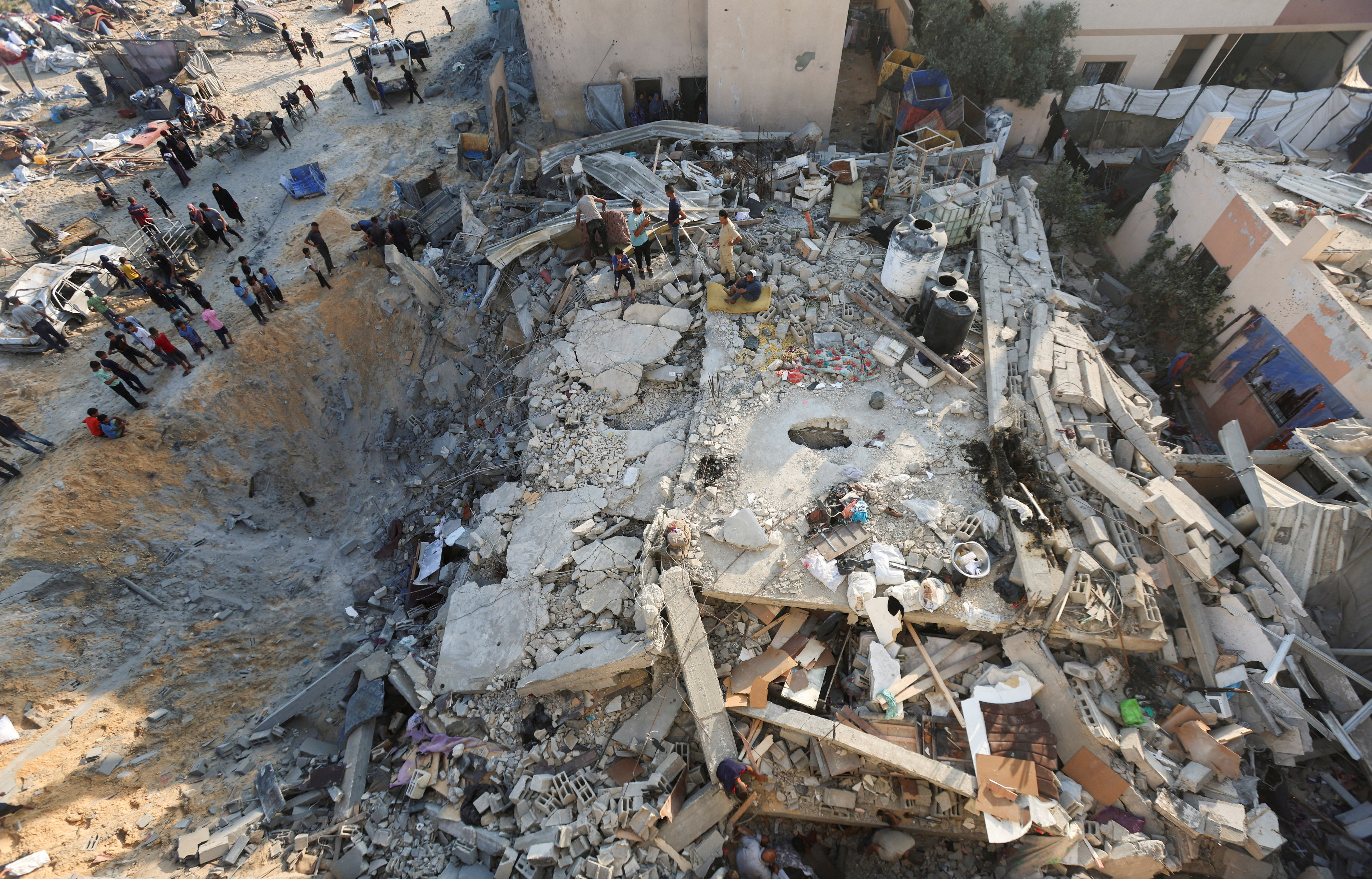 Gaza death toll tops 60,000 amid Israel's contiuning onslaught