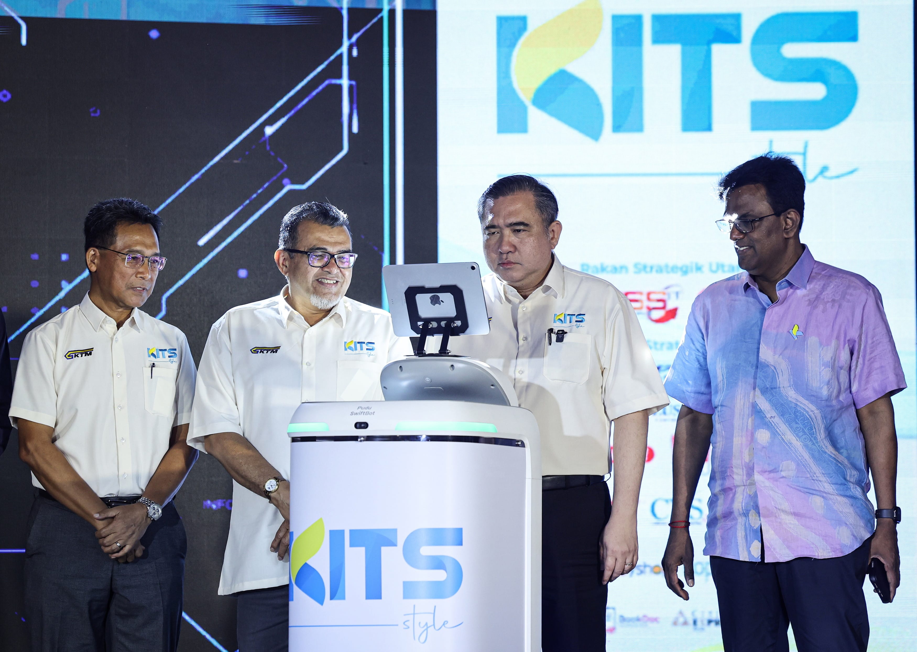 Hotel, kapal terbang kini boleh ditempah menerusi aplikasi tiket KTMB