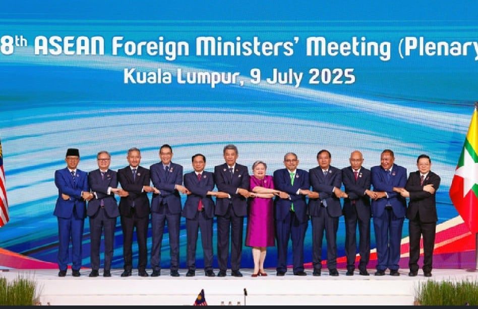 东盟外长关注南海安全风险   防误判避免局势升温