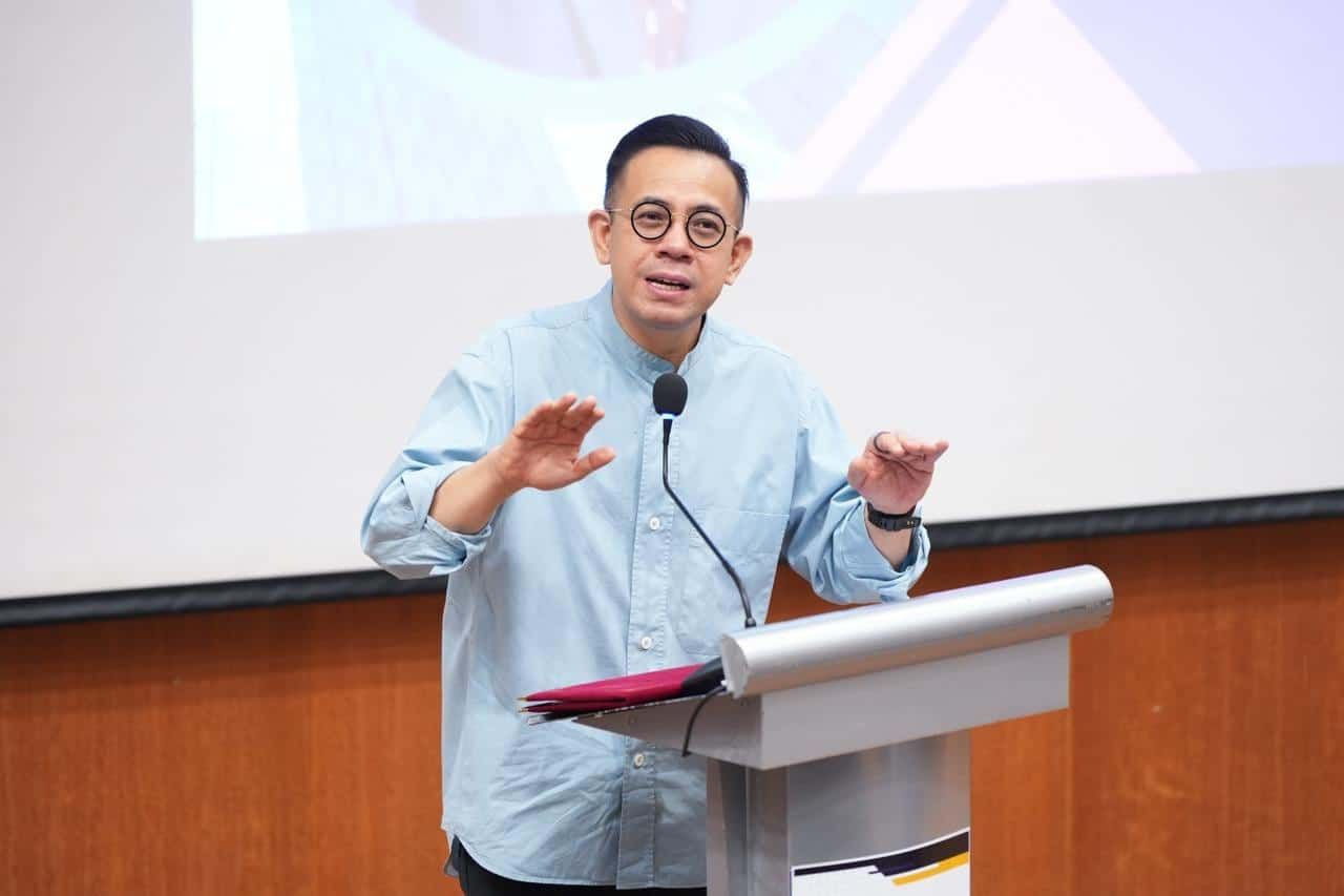 智慧教室试行强化技职教育融合