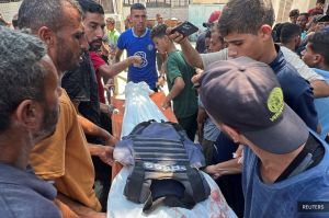 Israel hits Gaza hospital, kills at least 20 people, including five pressmen