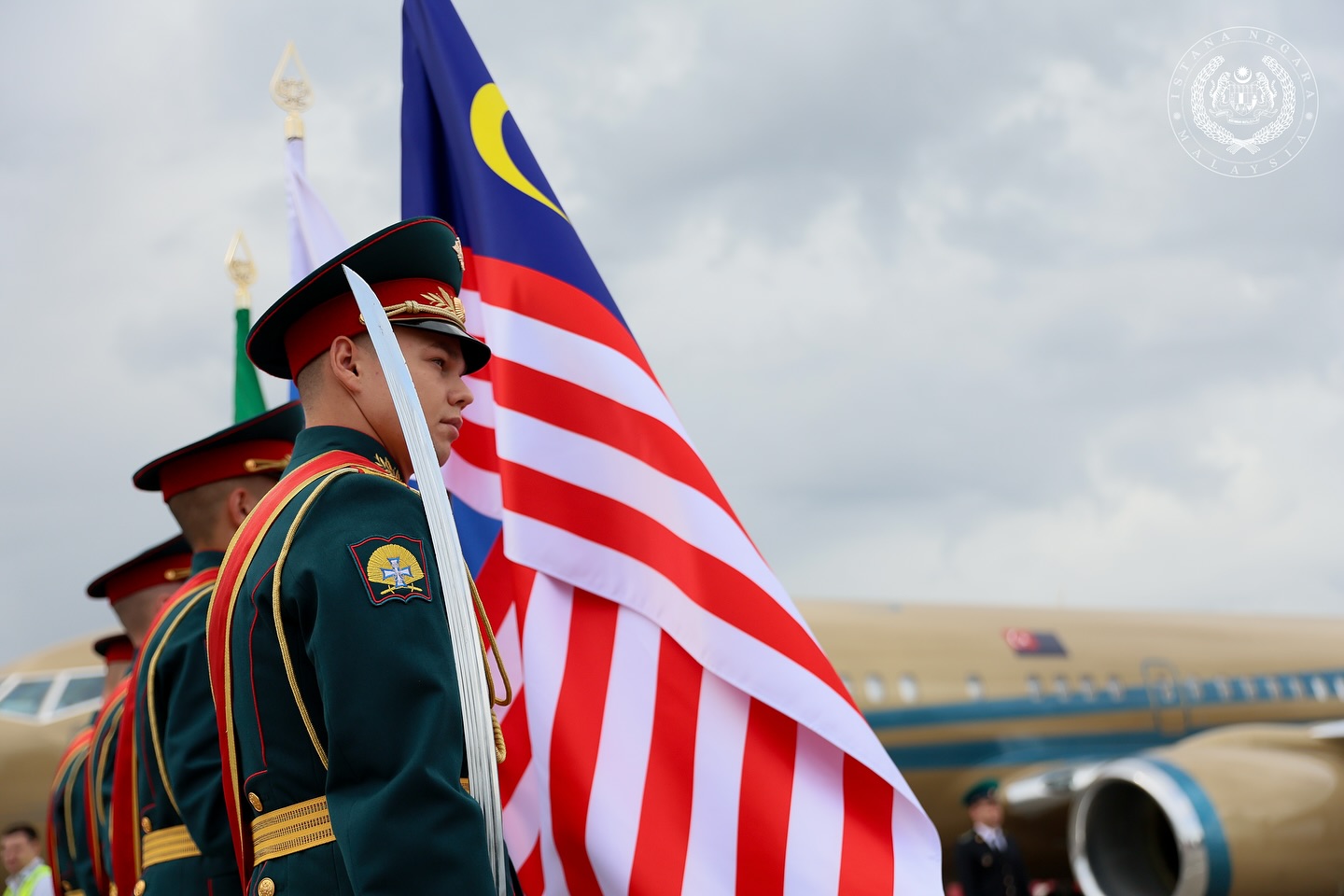 King returns home after visiting Russia in the ‘spirit of friendship’
