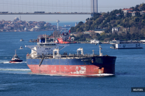 Oil prices fall on expected weaker demand, but set for weekly gain