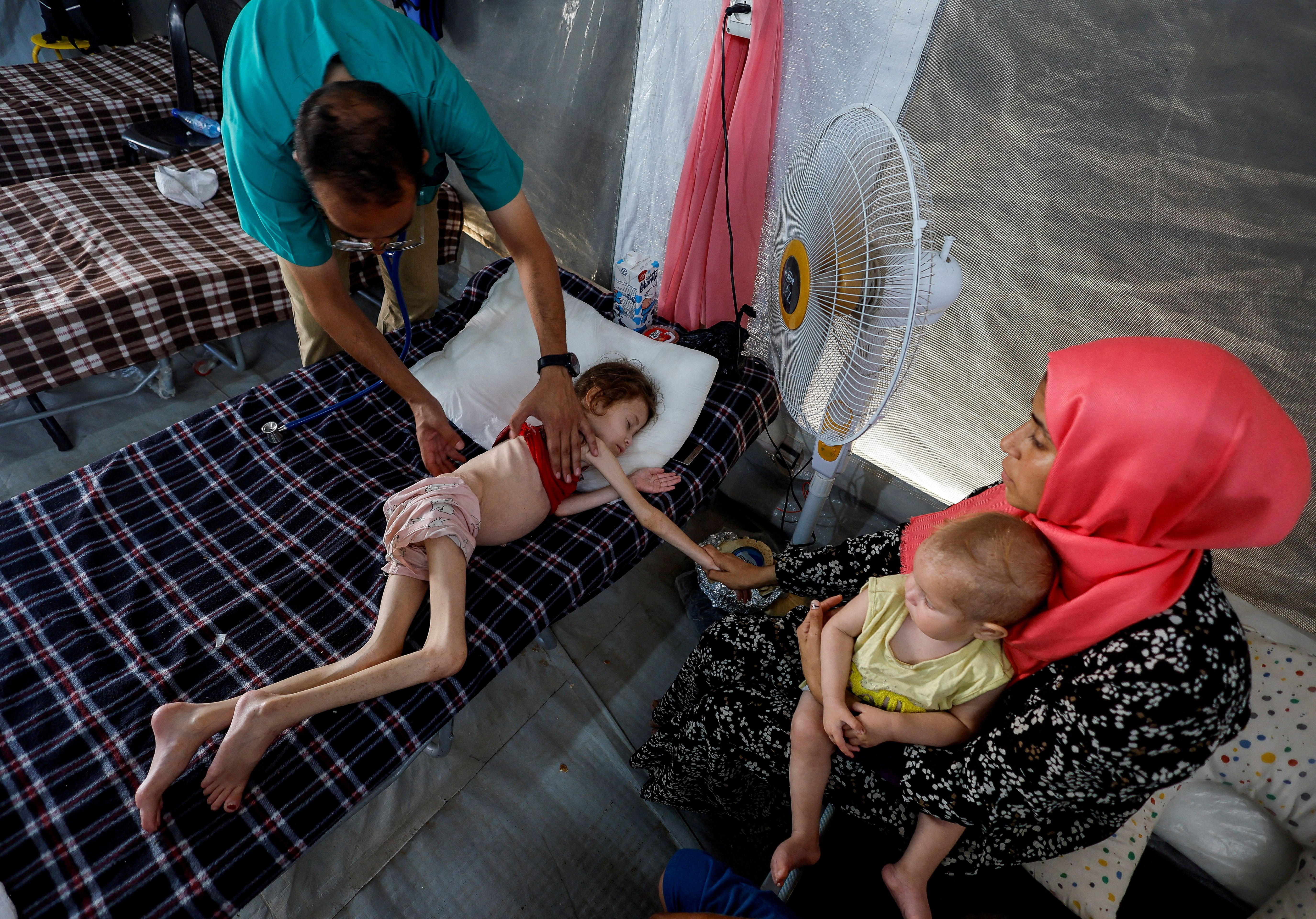 Famine plays out in Palestine as kids denied food supplements