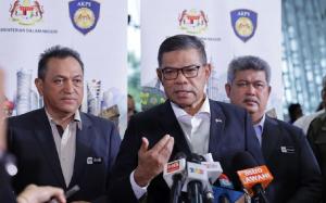 பள்ளிகளில் காவல்துறையினரின் இருப்பை அதிகரிக்கும் திட்டம் விரைவில் அமல்