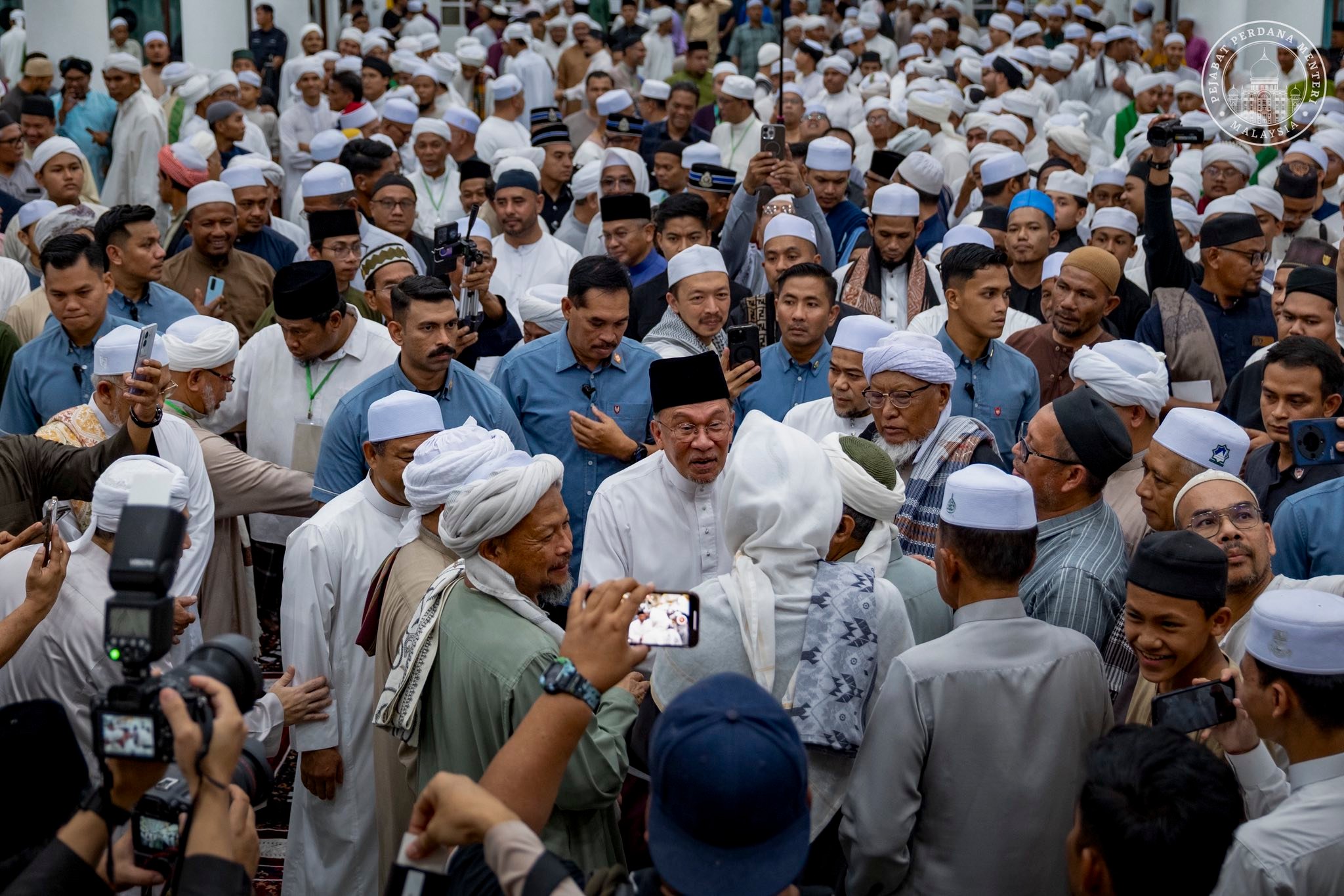 PM saran guru pondok kuasai AI, hadapi cabaran era digital