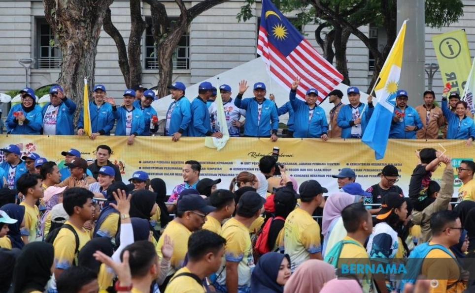 政府首席秘书：定期监督RMK13免延误