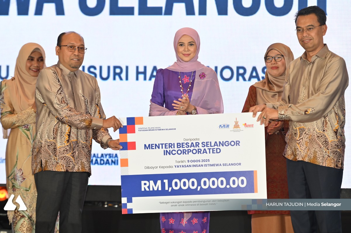 Tengku Permaisuri lancar Yayasan Insan Istimewa Selangor, MBI sumbang RM1 juta