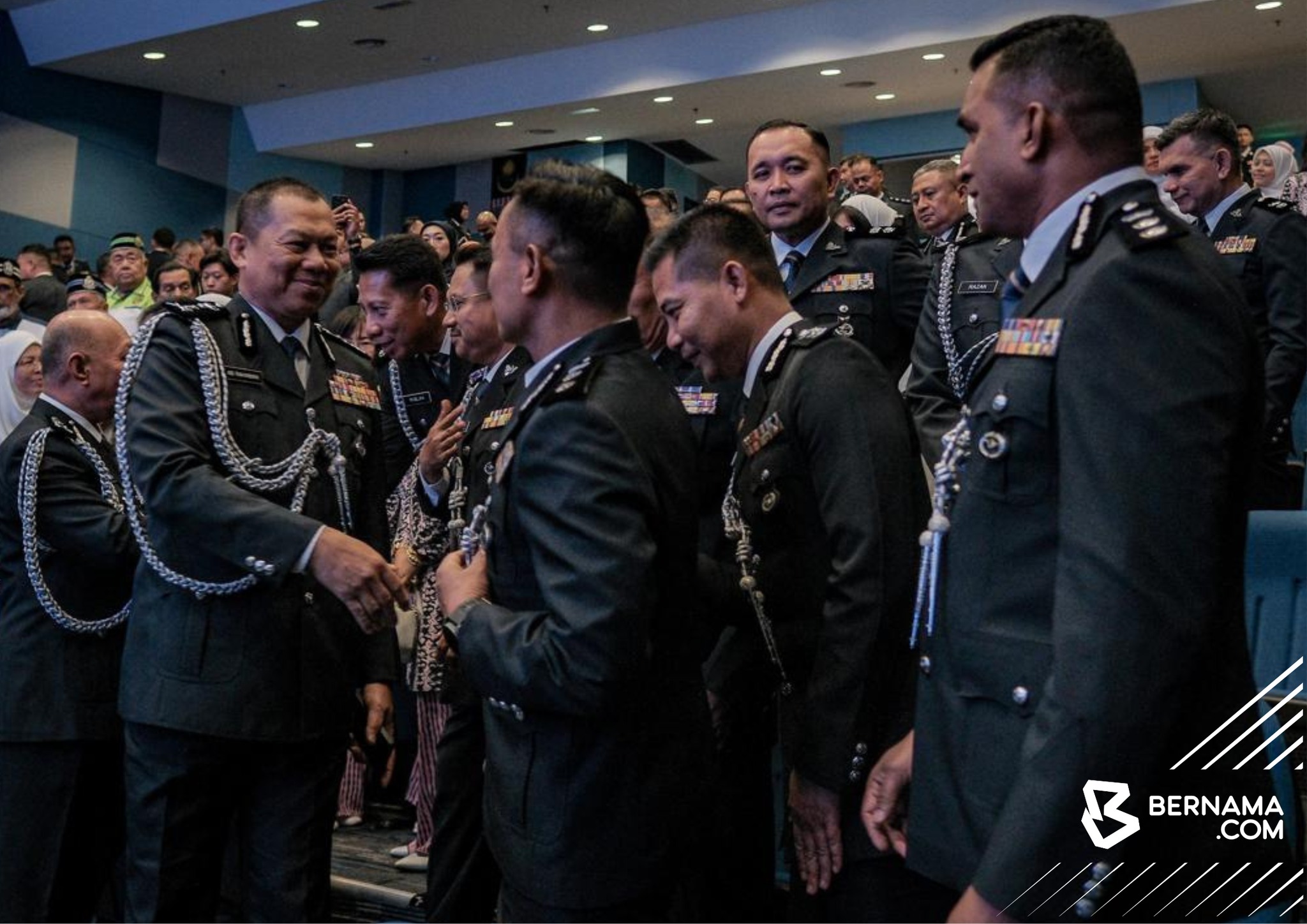 M Kumar dilantik Pengarah JSJ Bukit Aman, anak jati Kulai Ketua Polis Johor