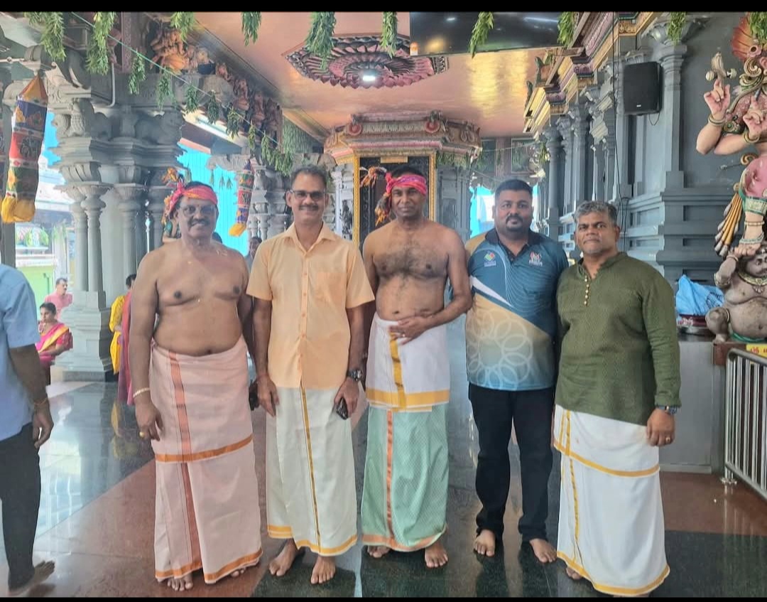 நாடு முழுவதும் ஆலயங்களில் ஆடி திருவிழா- தலைவர்கள் சிறப்பு வருகை