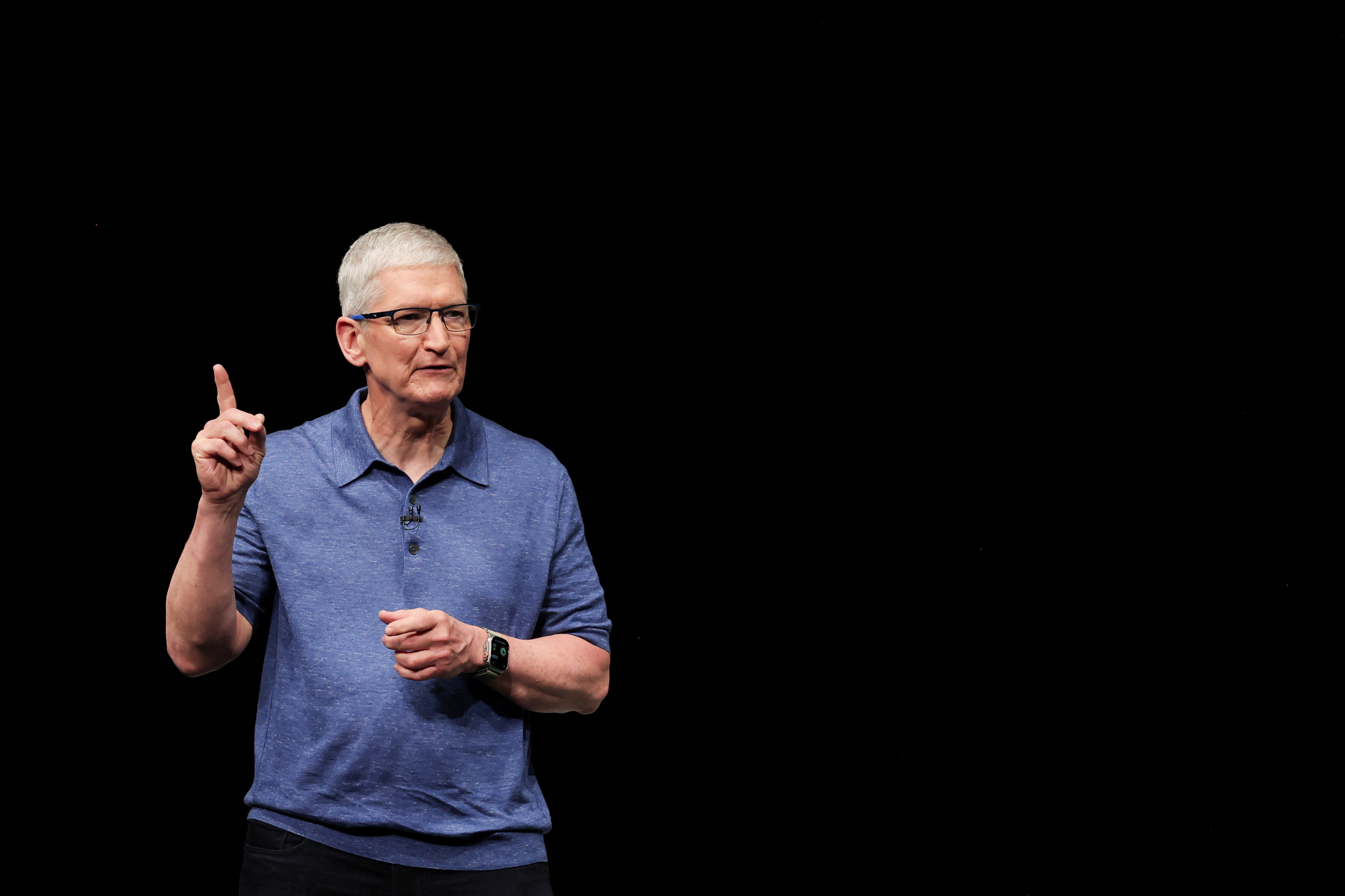 Apple revenue forecast beats estimates, tariff costs projected at US$1.1 bln