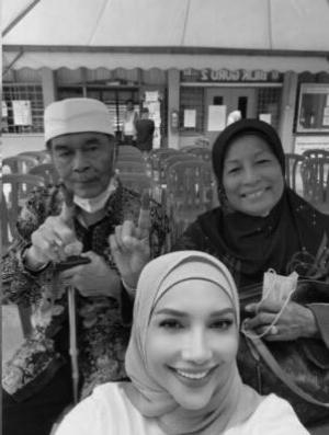 Bapa penyanyi Ziana Zain, Zin Abdullah, meninggal dunia