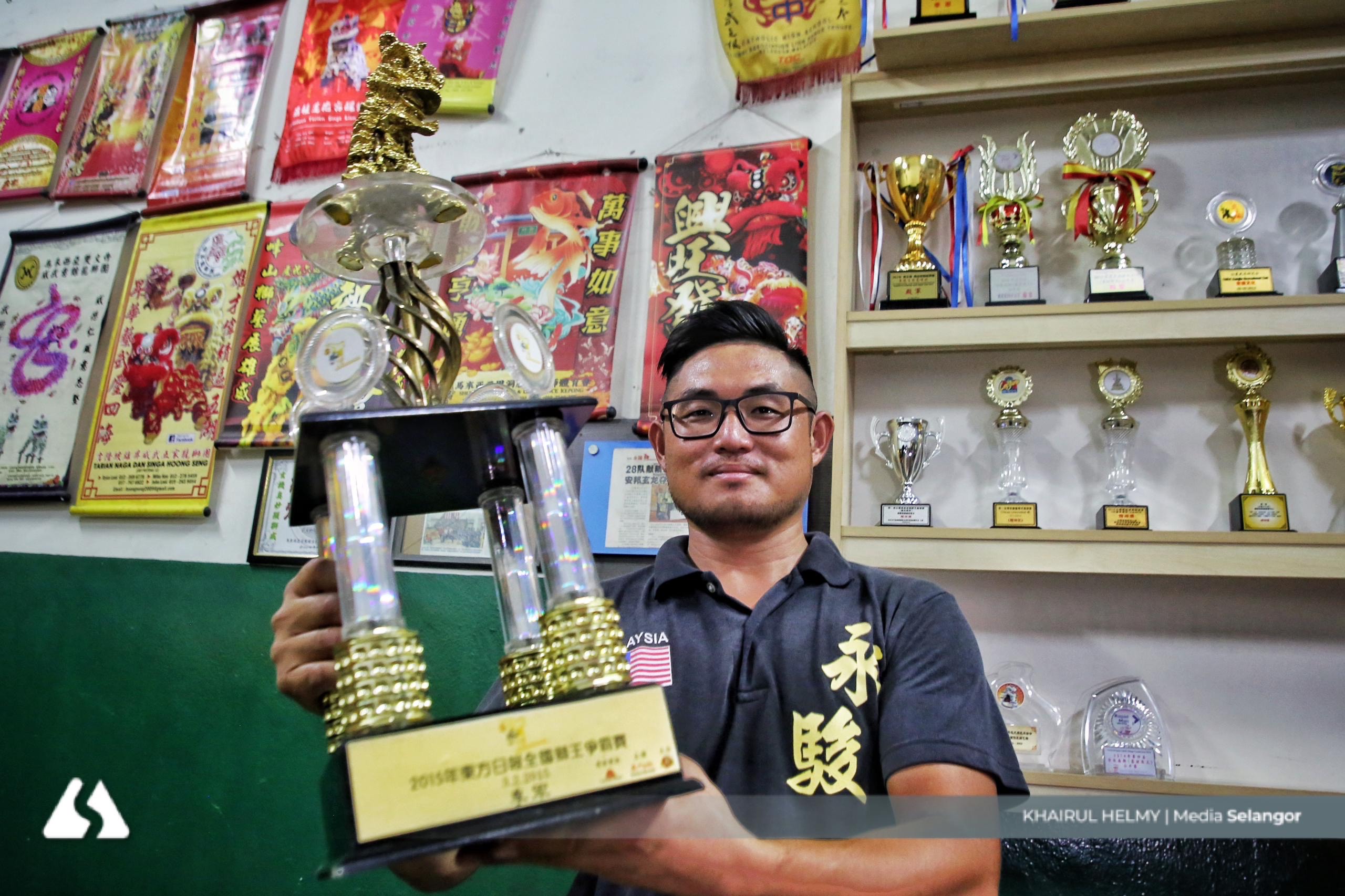 Tarian singa 'lenyapkan' garis pemisah persahabatan rentas kaum 
