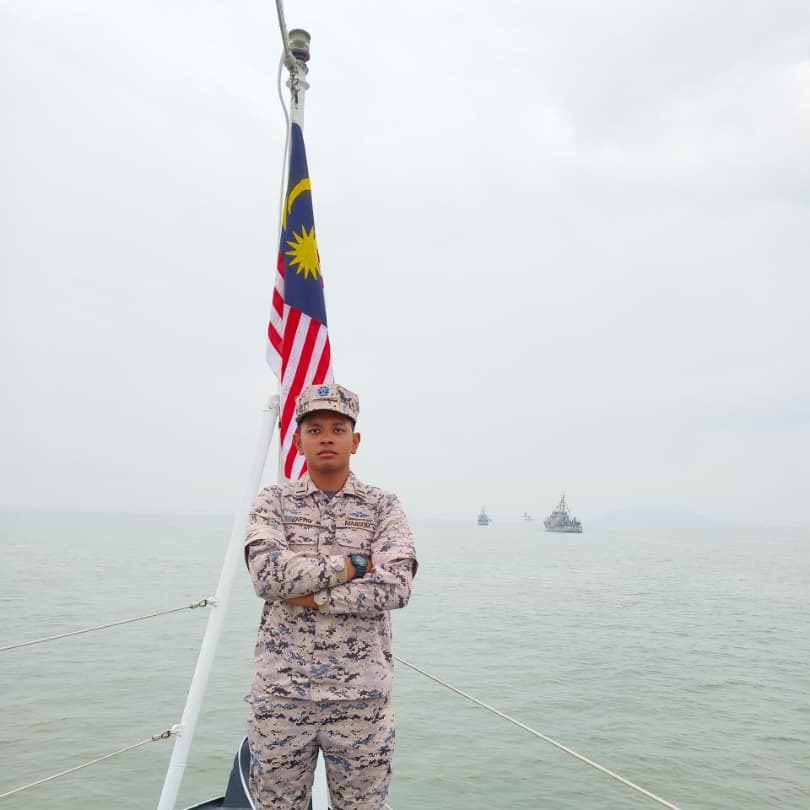Wira muda maritim: Belia pertahan laut demi semangat merdeka