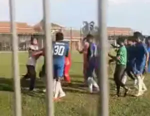 Gaduh ketika perlawanan bola sepak, tujuh lelaki ditahan