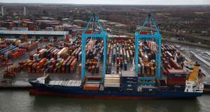 UK exports to US hit three-year low amid trade tariffs 