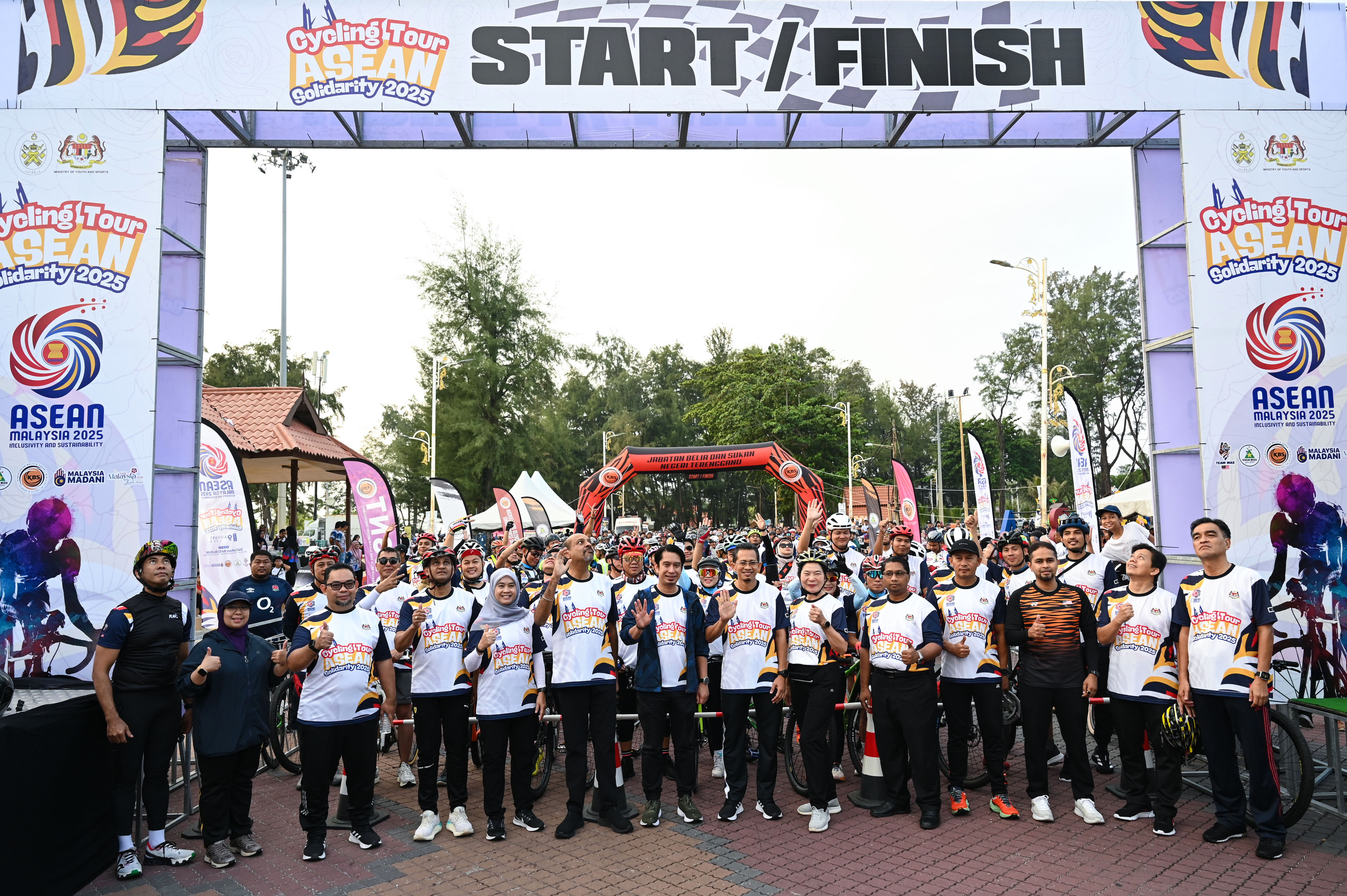 Over 4,000 join Asean Solidarity Cycling Tour 2025