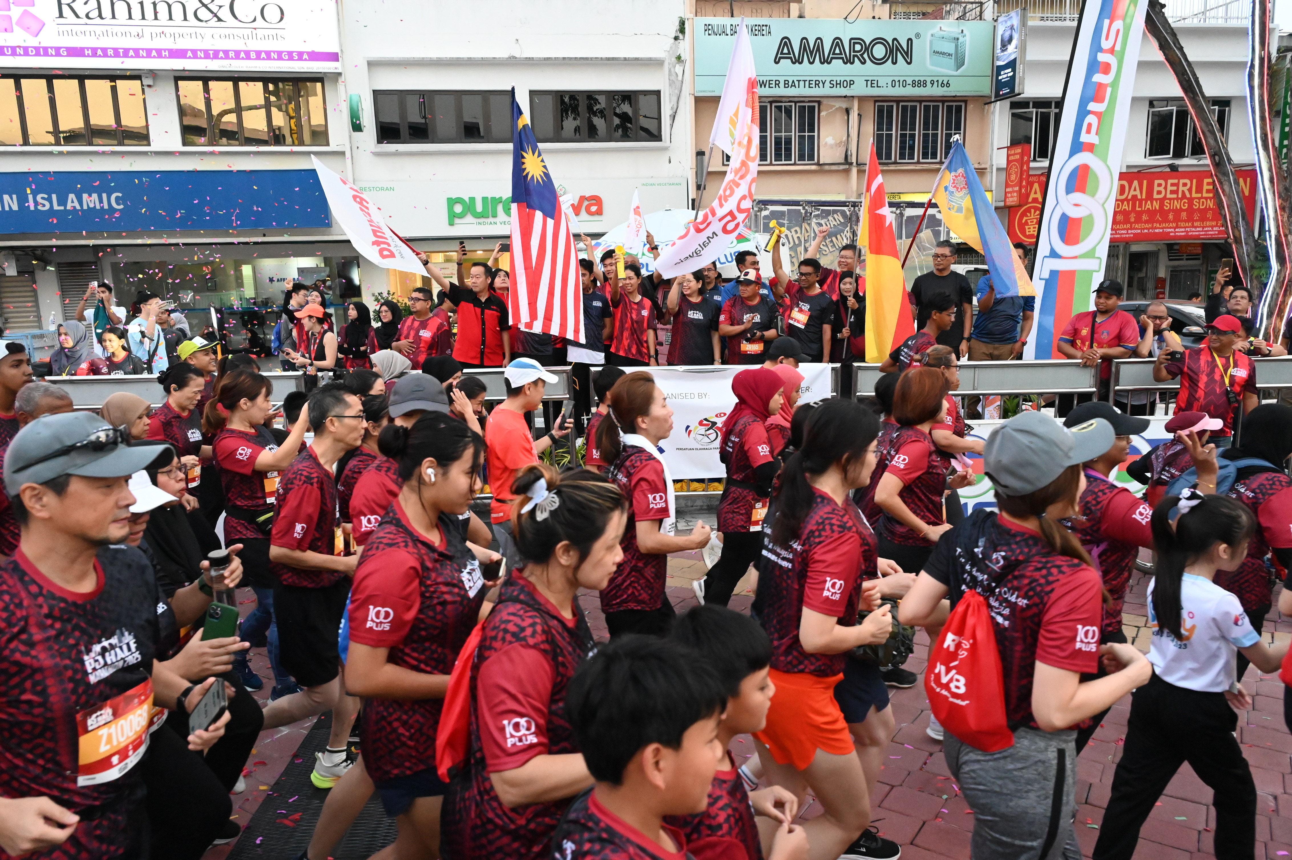 Lebih 8,000 pelari meriahkan PJ Half Marathon, 250 dari luar negara