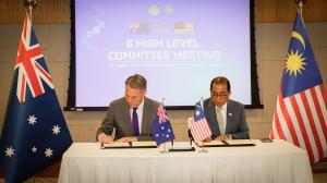 Malaysia, Australia urge peaceful resolution to South China Sea disputes